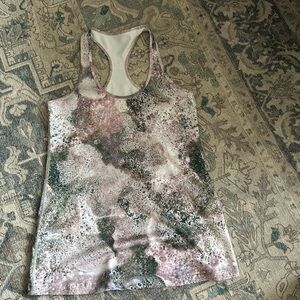 Lululemon tank top - fun pattern!